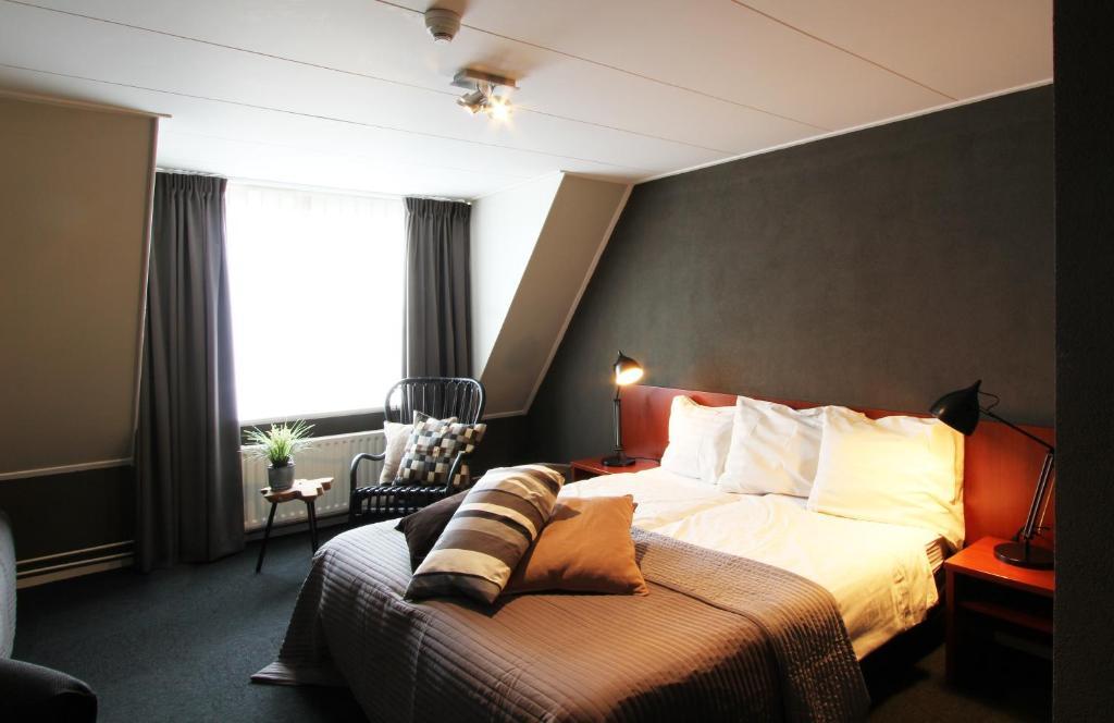 Grandcafe Hotel De Viersprong Schoorl Eksteriør bilde